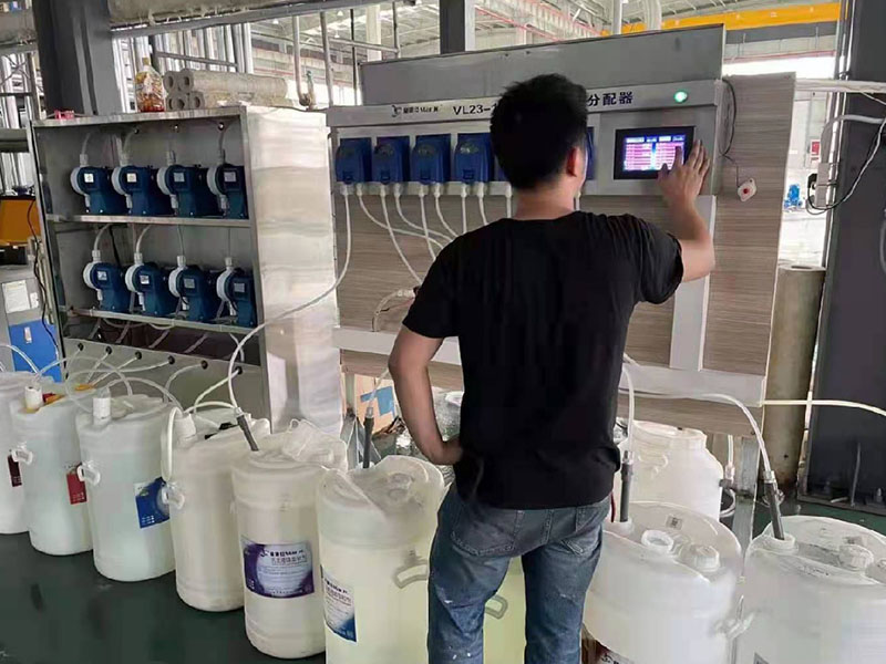 郏全自动进料-01