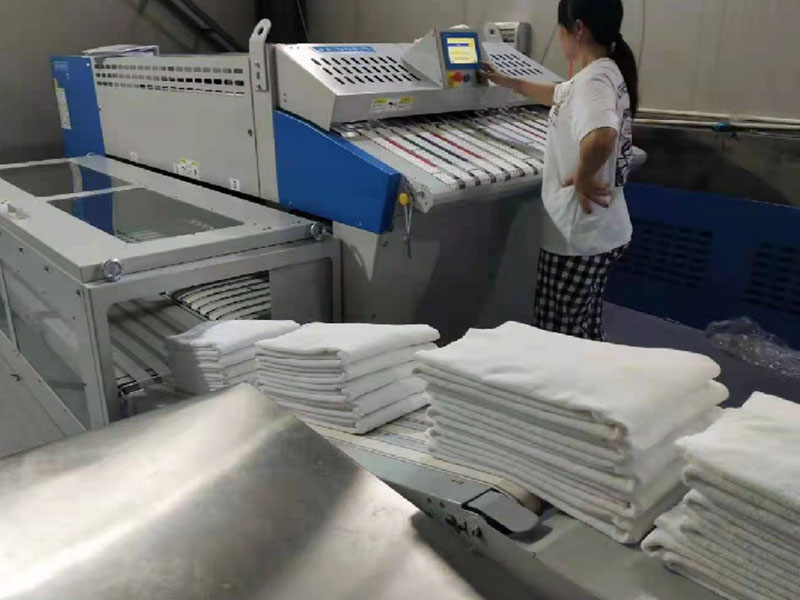 郏巾类折叠机-02