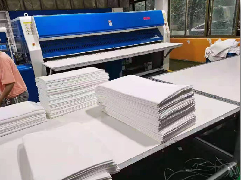 郏高速熨烫机-01